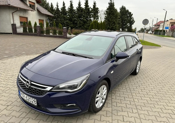 Opel Astra cena 34800 przebieg: 185296, rok produkcji 2017 z Krotoszyn małe 137